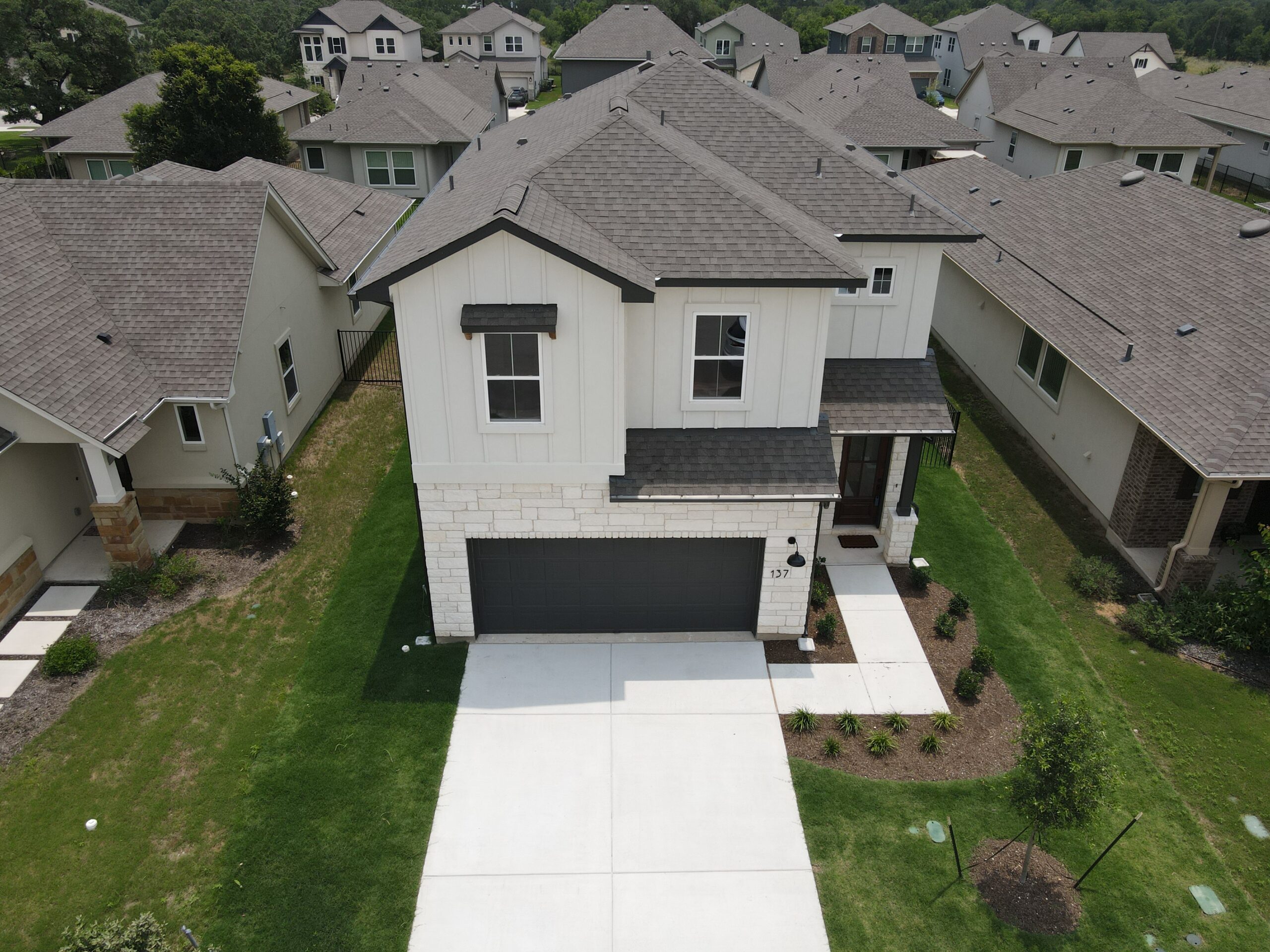 137 Monterey Oak Trail
